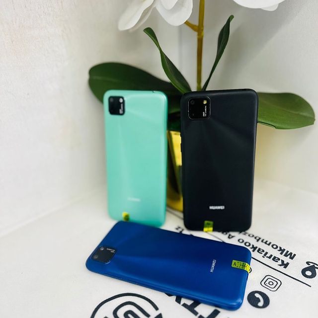 Takeer - ✅Huawei Y5p

✅Gb 64 ram 4

✅Battery 3020

 ✅Bila box

✅Free cover 

✅Free charge 

✅Free protector

Bei: 110,000/=

Tunapatikana Kariakoo uhuru na ...