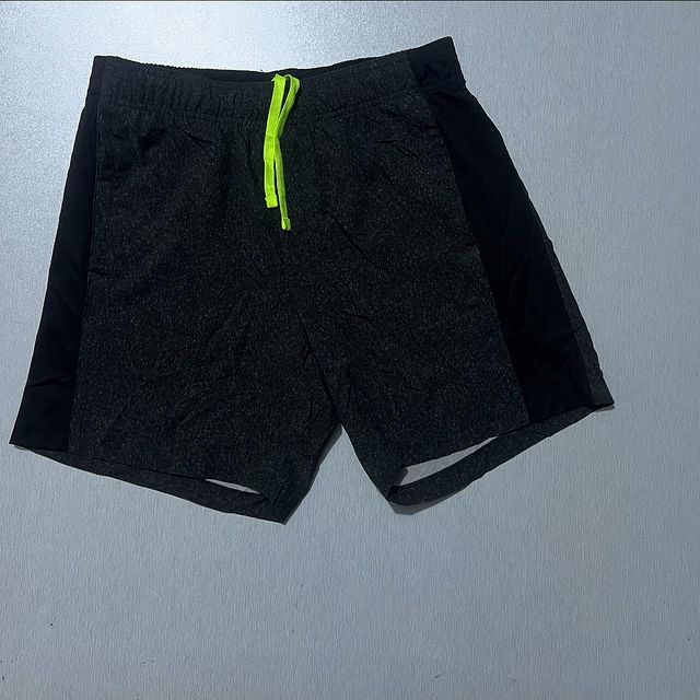 Takeer - SHORT🔥🔥 👉Size :32
 
◽️Price : Tshs 20,000 

◽️📲/Whatsapp  

◽️📍📍Location: Mlimani City Nearby Kakobe church.