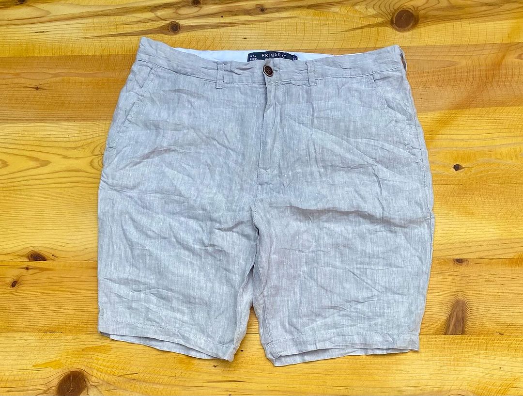 Takeer - Short Linen 

Size 34

Price 20000

Material Polyester 

Delivery Available 

Call 📞  WhatsApp 

Location ; Makumbusho -Dar es Salaam

.

.

.

.
...