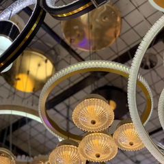 Takeer - LED Pendat Ceiling light, Change Colors Available  

• Pendat hii Unafunga Sebureni, Chumbani, Dining room, Ofisini, Dukani, Restaurant, Saloon, St...