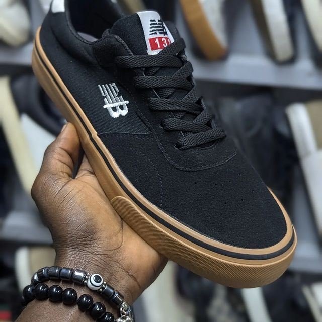 Takeer - Size 43 price 90,000. WhatsApp☎️  
📍KARUME ILALA ✅ AVAILABLE.  NO FREE DELVERY.  & WhatsApp    Follow 