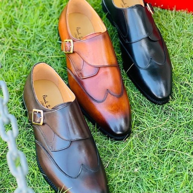 Takeer - pure leather
size 39-46
bei 130,000
dar free delivery
call/whatsapp mikoa yote tunatuma