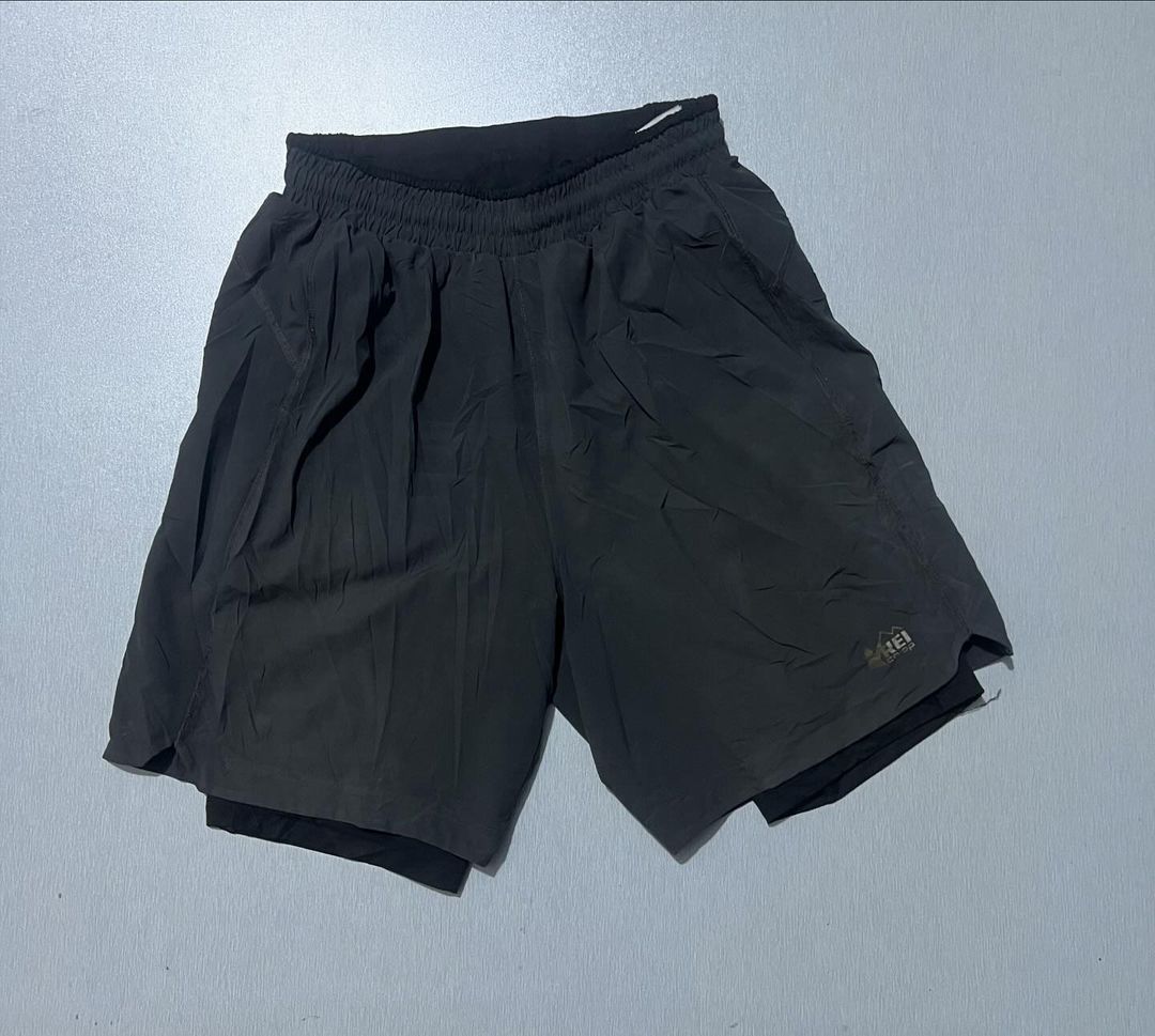 Takeer - SHORT🔥🔥 👉Size :32
 
◽️Price : Tshs 25,000 

◽️📲/Whatsapp  

◽️📍📍Location: Mlimani City Nearby Kakobe church.