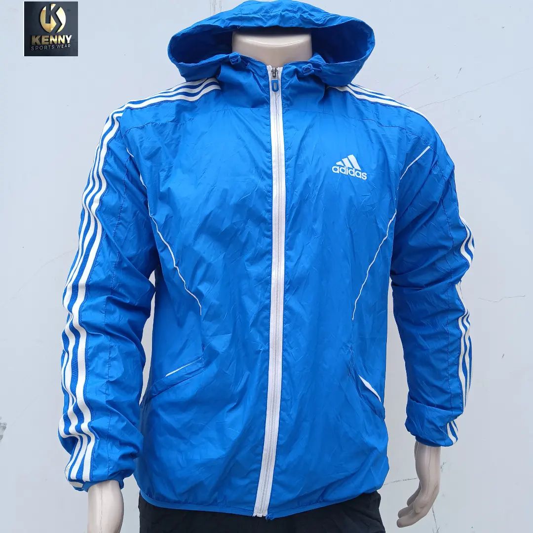 Takeer - Adidas windbreaker Jacket 
Size M 
Price 20,000/=