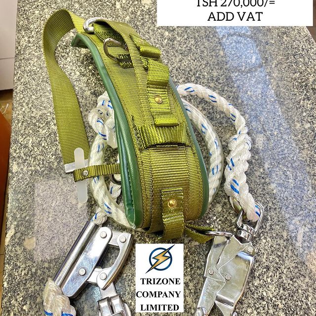 Takeer - SAFETY BELT ZIPO

BEI;TSH 270,000/= 

MAWASILIANO;
SIMU NAMBA: #
WHATSAPP NAMBA:#

TUNAPATIKANA;
KARIAKOO-MTAA WA NARUNG'OMBE NA GOGO
NB:MIKOANI TU...