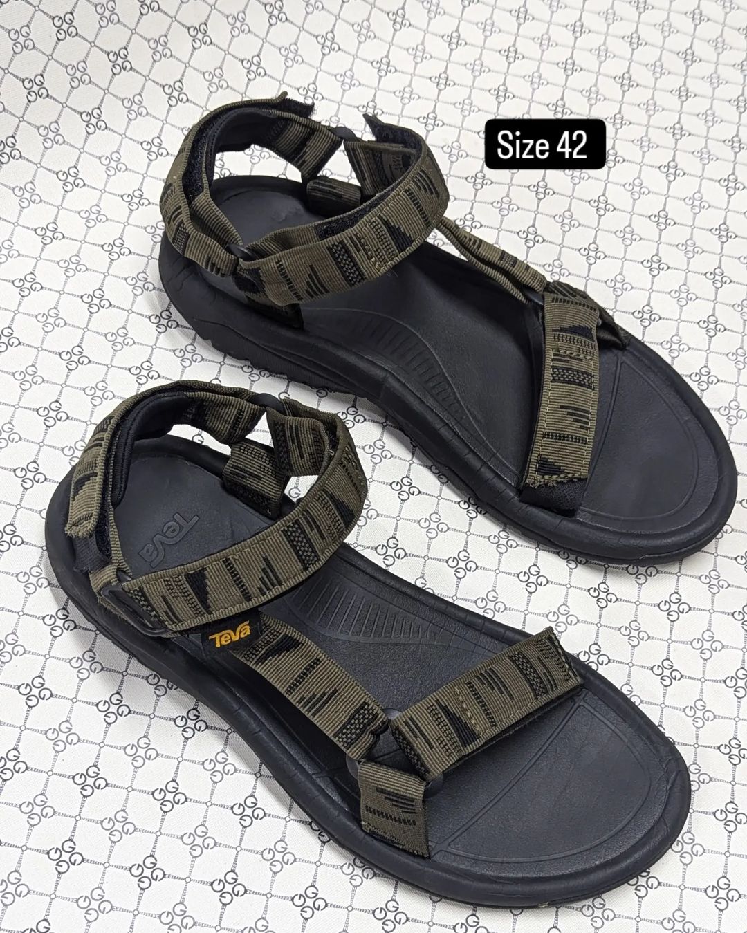Takeer - Size 42 price 230,000.
What'sapp 
Call ☎️&  
📍KARUME ILALA ✅ AVAILABLE.  NO FREE DELVERY.  & WhatsApp    Follow 