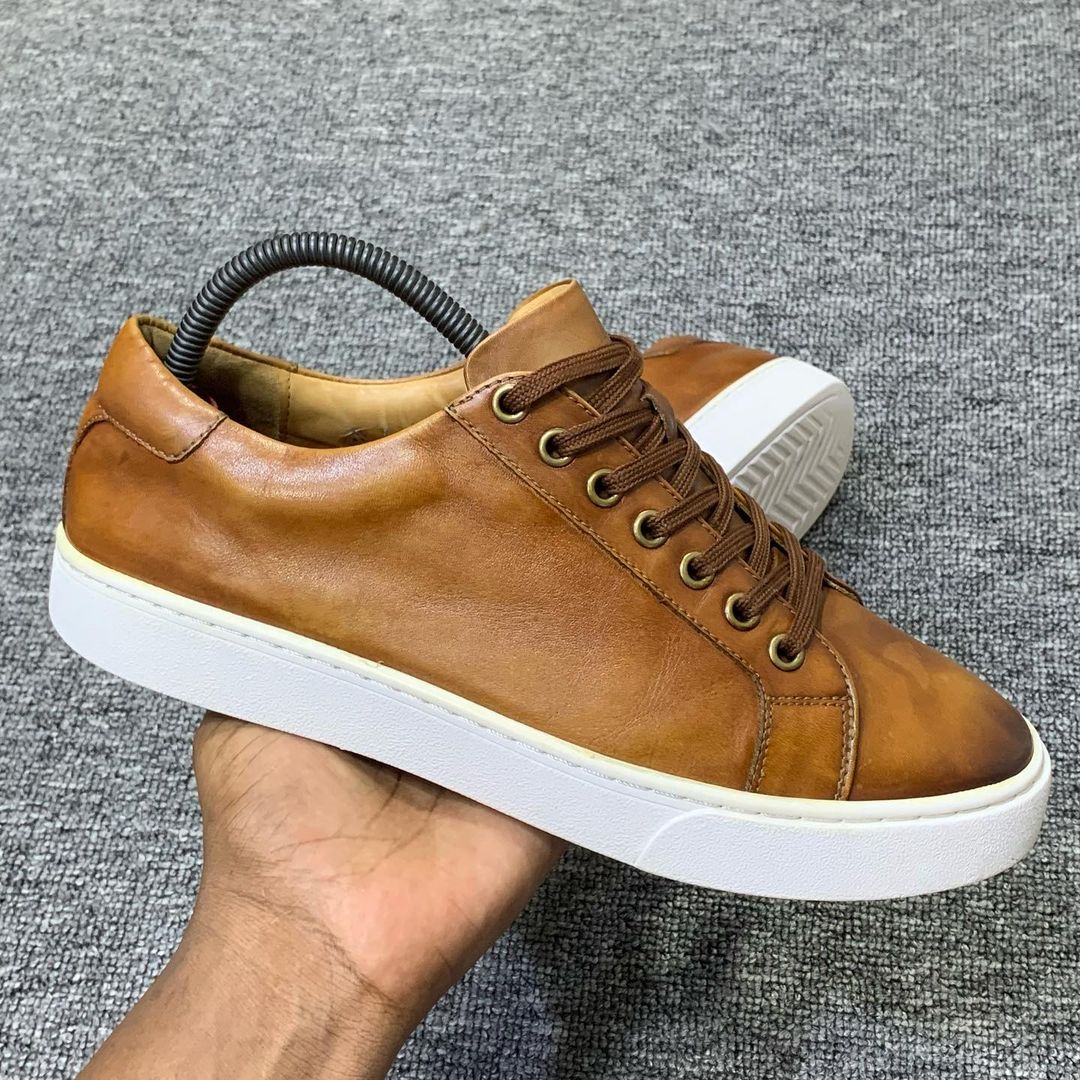 Takeer - SIZE 41 PRICE 120000
 
CALLI/DM/WHATSAPP 
LOC:ILALA SOKO LA KARUME 

🇹🇿🇹🇿DSM NO FREE DELIVERY 🇹🇿🇹🇿