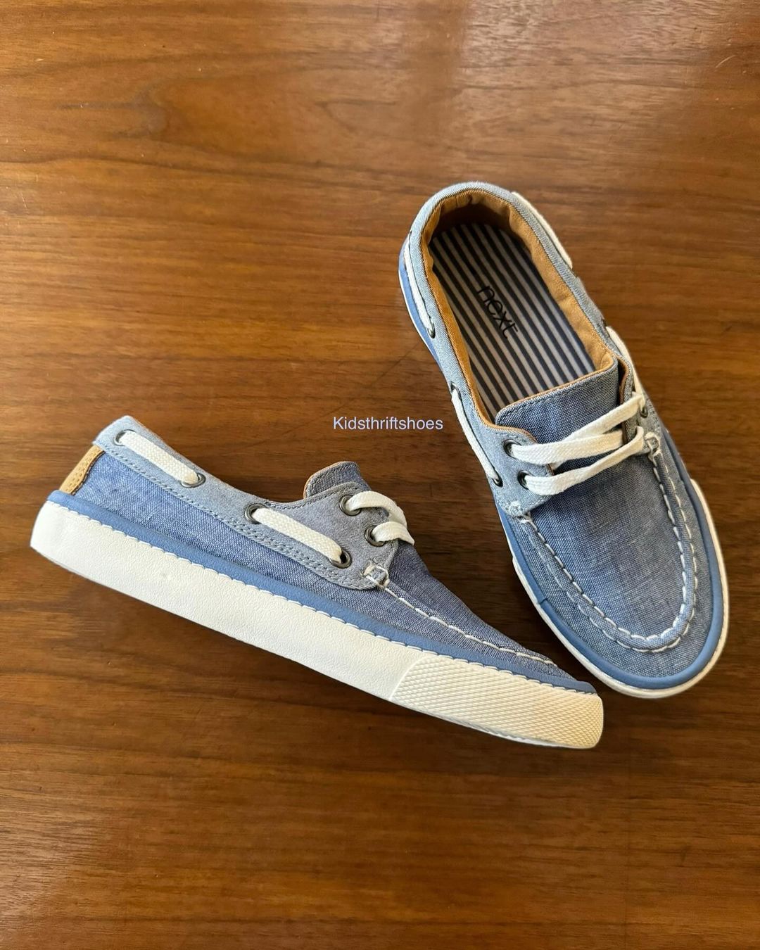 Takeer - Tsh 30,000 SOLD 🚫
Size 33
Please swipe ⬅️

Whatsapp :(link on bio)

🖋️Insta dm

📞Call:/(link on bio)