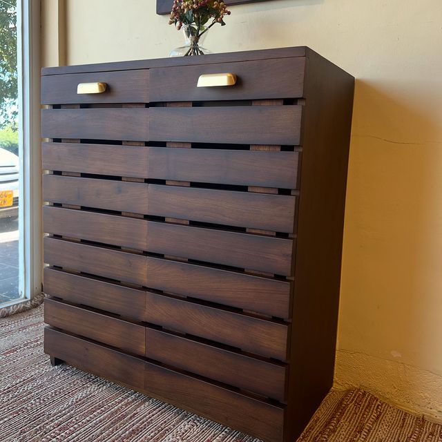 Takeer - “MIN CABINET”
Multi-functional piece, serve as a Min dresser, shoe wrack, storage console etc..
.
.
700,000
Stained Mninga

For consultation & Appo...