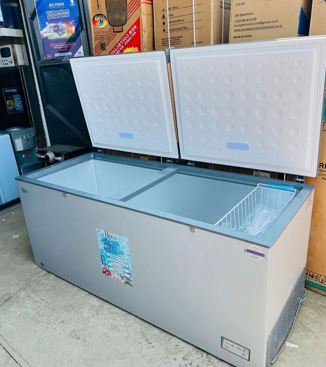 Takeer - Roch chest freezer available 600liter
Warranty 2year 
Price 👉 1,700,000
Powerful compressor 
Energy saving 
Free delivery 🚚 
Call or whtsp 📞 #📞#