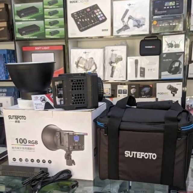 Takeer - SUTEFOTO 100RGB

TSH 550,000/=

 

CALL 🤳 
📍Tunapatikana pembeni ya kengere ya kanisa la KKKT  kariakoo Dar es salaam 

📍Mtaa wa msimbazi na na ...