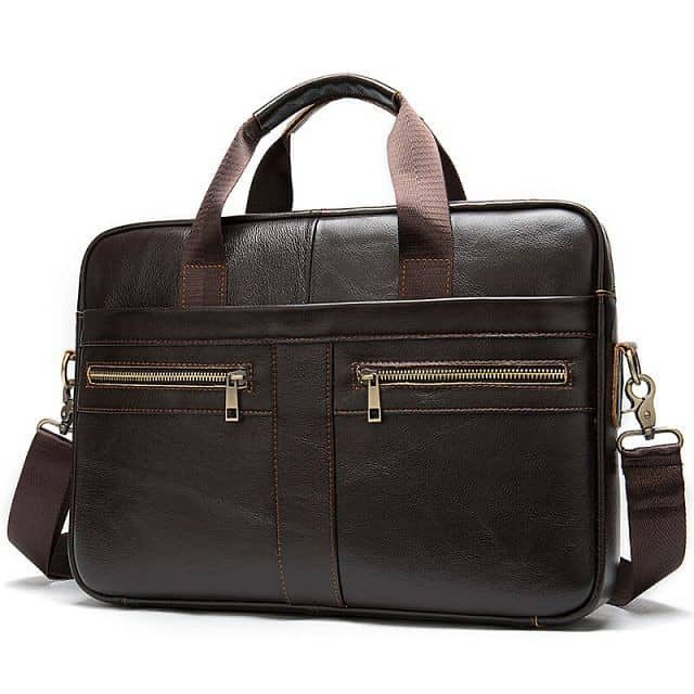 Takeer - Pure leather laptop bag|rahascoleather brand

Price:120,000/=Tshs

Call:
Location:Kinondon mwanamboka