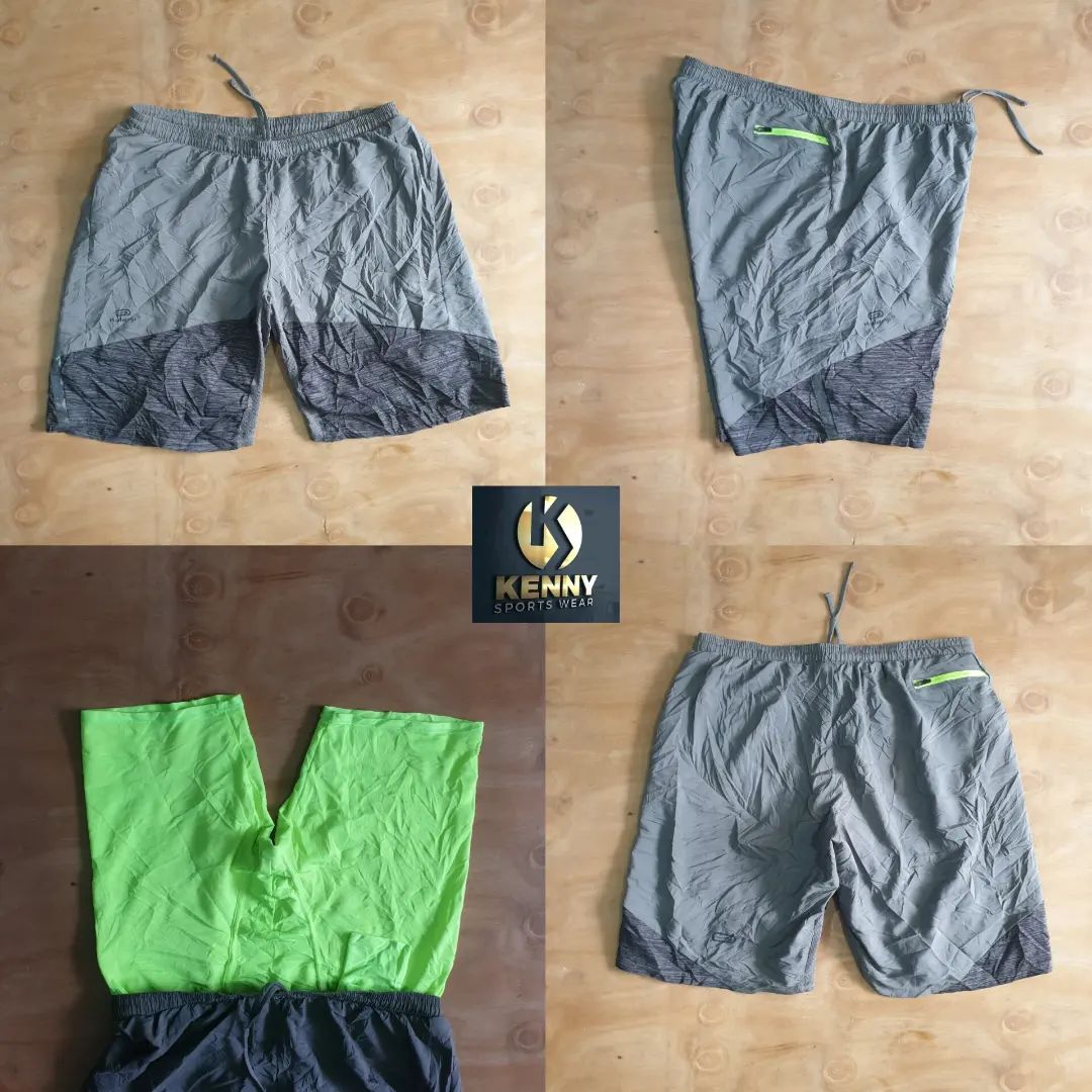 Takeer - Kalenji 2in1 Running short
Size : Medium
Price : 30,000/=