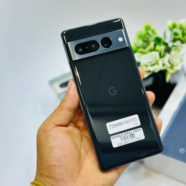 Takeer - googlepixel_storetz Google pixel 7 pro
840,000/-tsh

6month warranty
Clean as new
Simu hazina dot wala Michubuko

Call/whatsapp:Tupo k/koo jengo la...