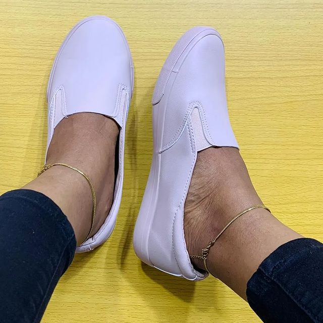 Takeer - QUALITY SANAAA🥰🥰

SIZE 36......42

PRICE. 45000

YEYOTE ANAVAA KIKE NA KIUME

FULL BOX 

whatusp&call

TUNAFANYA DELIVER(Dar malipo ni baada yaku...