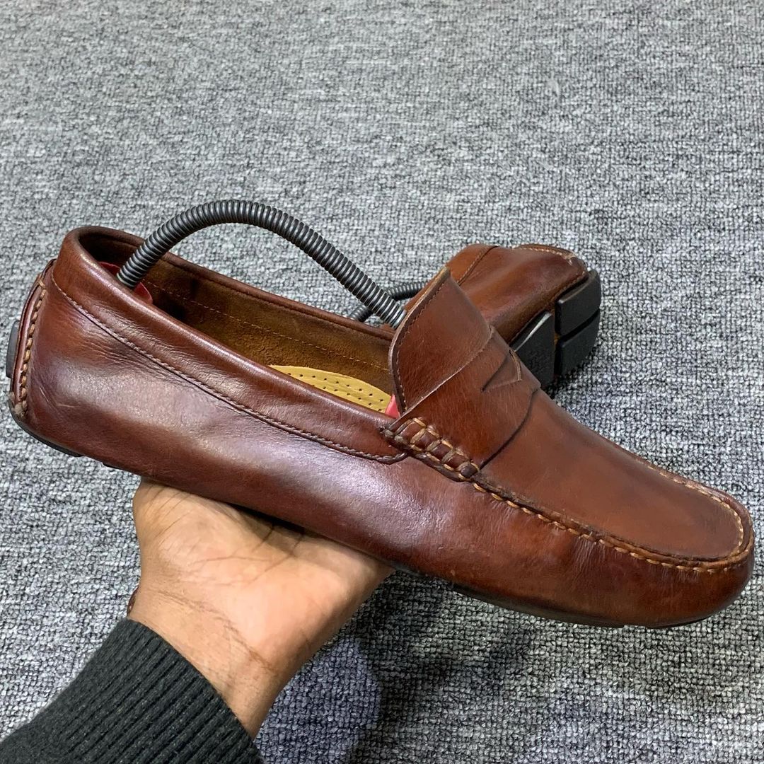 Takeer - SIZE 44 PRICE 150000
 
CALLI/DM/WHATSAPP 
LOC:ILALA SOKO LA KARUME 

🇹🇿🇹🇿DSM NO FREE DELIVERY 🇹🇿🇹🇿