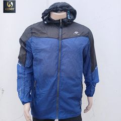 Takeer - Windbreaker Jacket 
Size L 
Price 20,000/=