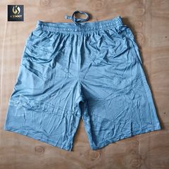 Takeer - Under armour men short 
Size L 
Price 15,000/=