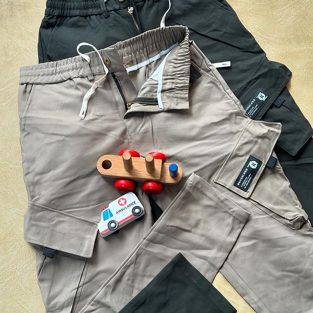 Takeer - •Cargo pants kali quality sana🤗
•Size 30, 31, 32, 33, 34 na 36
•Bei yake ni 35,000/= TU😋
•WhatsApp/📞 📍K/Koo, mtaa wa MUHONDA na MANYEMA bango l...