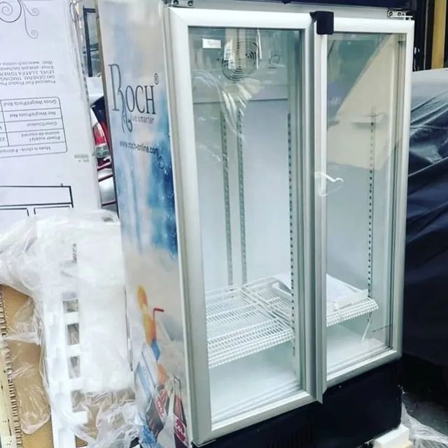 Takeer - Roch showcase display available 500ltr
Warranty 2year 
Price 👉 2,300,000
Powerful compressor 
Energy saving 
Free delivery 🚚 
Call or whtsp 📞 📞