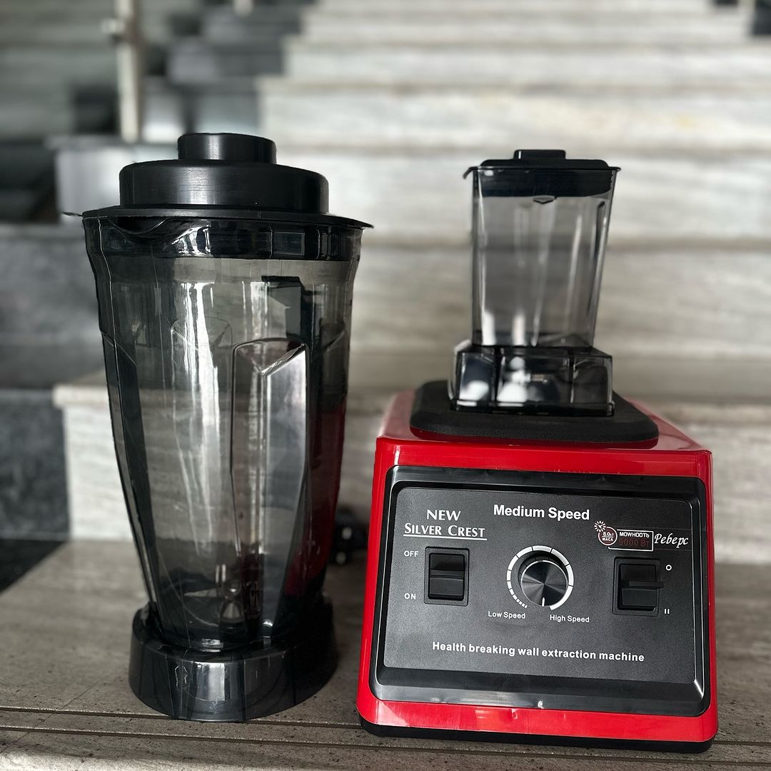 Takeer - HEAVY DUTY BLENDER 3.5L
WATTS 9000
JUG 2
BEI : 80,000/=

WARRANTY MIEZI 6

✅INASAGA JUICE
✅INASAGA VIUNGO
✅INASAGA NYAMA
✅INASAGA MAINDI
✅INASAGA K...