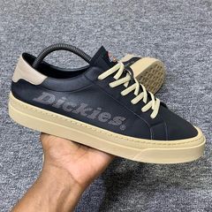 Takeer - SIZE 42 PRICE 95000
 
CALLI/DM/WHATSAPP 
LOC:ILALA SOKO LA KARUME 

🇹🇿🇹🇿DSM NO FREE DELIVERY 🇹🇿🇹🇿