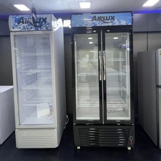 Takeer - Airlux showcase display fridge available 
Warranty 2year 
350liter price 👉 1,300,000
550liter price 👉 2,150,000
Energy saving 
Powerful compresso...