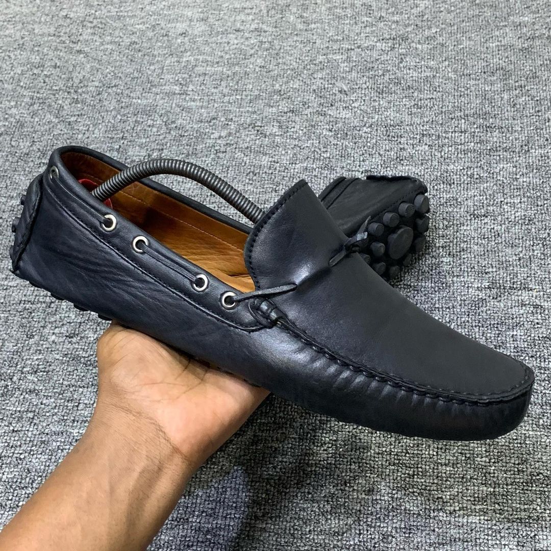 Takeer - Available size 44 price 150000
 
Call/dm/WhatsApp 
Loc:ilala soko la karume 

✅✅ DSM NO FREE DELIVERY ✅✅