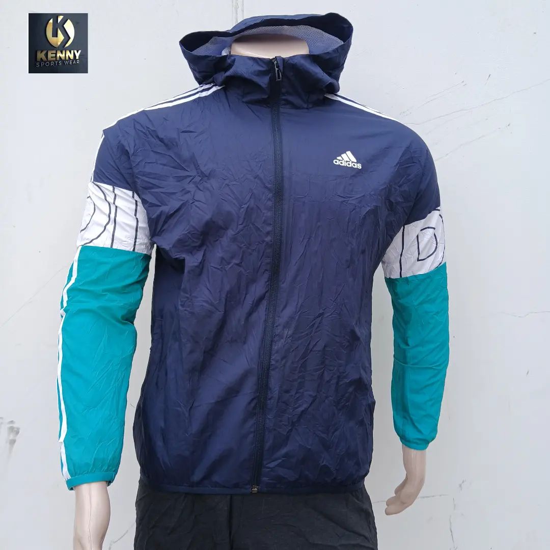 Takeer - Adidas men windbreaker Jacket 
Size S
Price 20,000/=