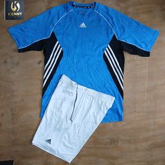 Takeer - Adidas men training set 🔥 🔥
Size L 
Price 30,000/=Full.