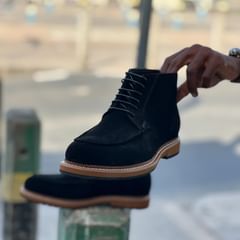 Takeer - Genuine cow leather rahascoleather branded shoes available in brown and black

Price:170,000/=Tshs

Call:
Size:39-45

Location:Kinondon mwanamboka ...