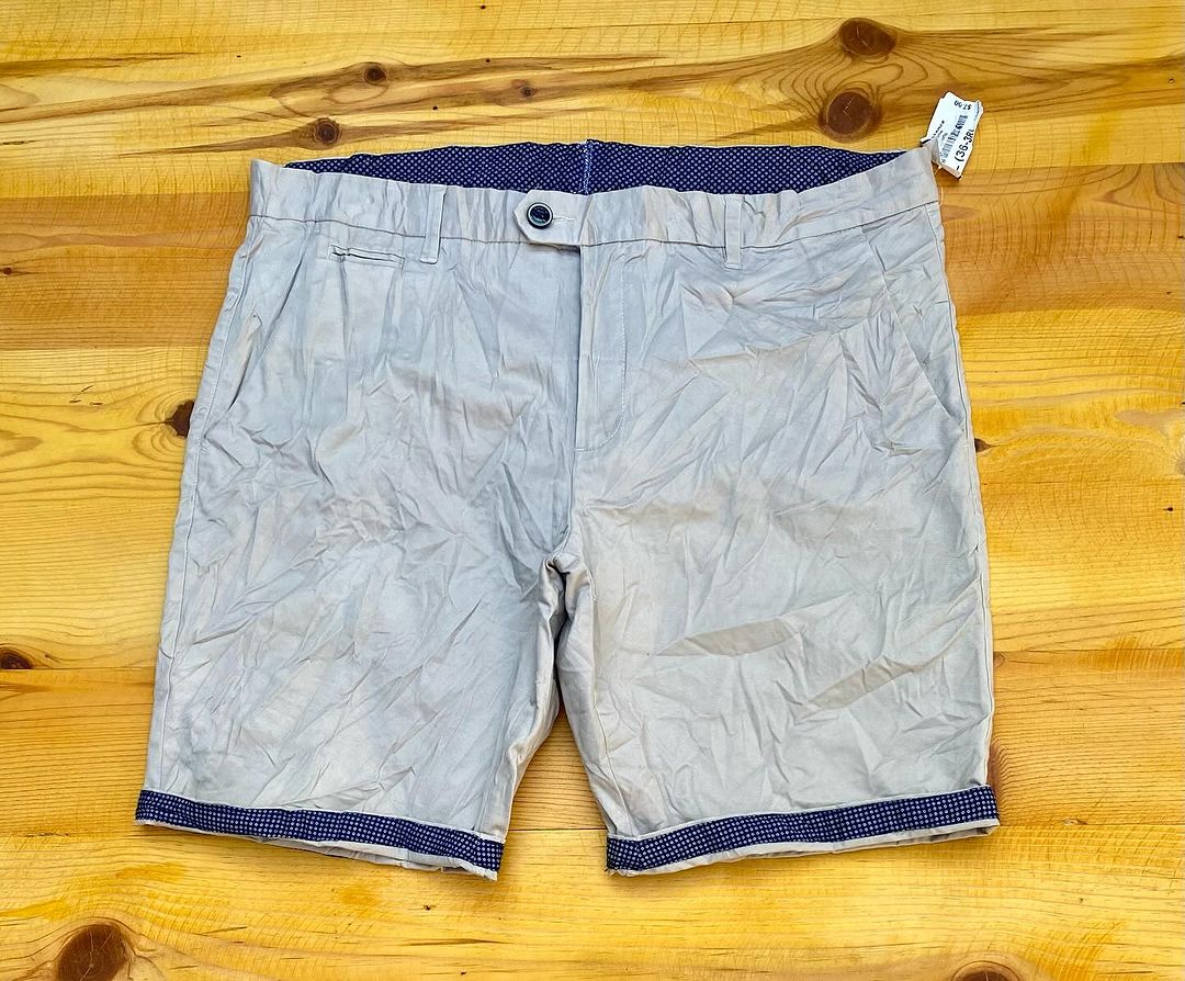 Takeer - Short

Size 36

Price 20000

Material Cotton

Delivery Available 

Call 📞  WhatsApp 

Location ; Makumbusho -Dar es Salaam

.

.

.

.
 

 

 

  