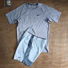 Takeer - Nike men training set 🔥 🔥
Size M 
Price 30,000/=Full