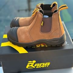 Takeer - 💥💥NEW ARRIVALS SAFETY BOOT 🚸⛑️🚨
_____________________________________
📌BRAND SAFETY RANA 
______________________
📌SIZE:40--45
____________
📌...