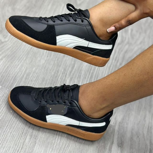 Takeer - ⚜️Raba kali ✅
⚜️SIZE 36,37,38,39,40,41,42
⚜️Bei:65000
Whatspp/Call Call Tupo kariakoo mtaa wa congo/Narungombe
Delivery ipo✅