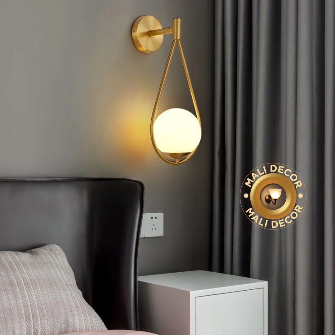 Takeer - WALL LIGHT INDOOR ✨🍒💎
Very special light 
Application 
Sitting room, dining, bedroom, restaurant, shop etc.
Price 75,000/=😇😇
call/whatup☎️☎️
De...