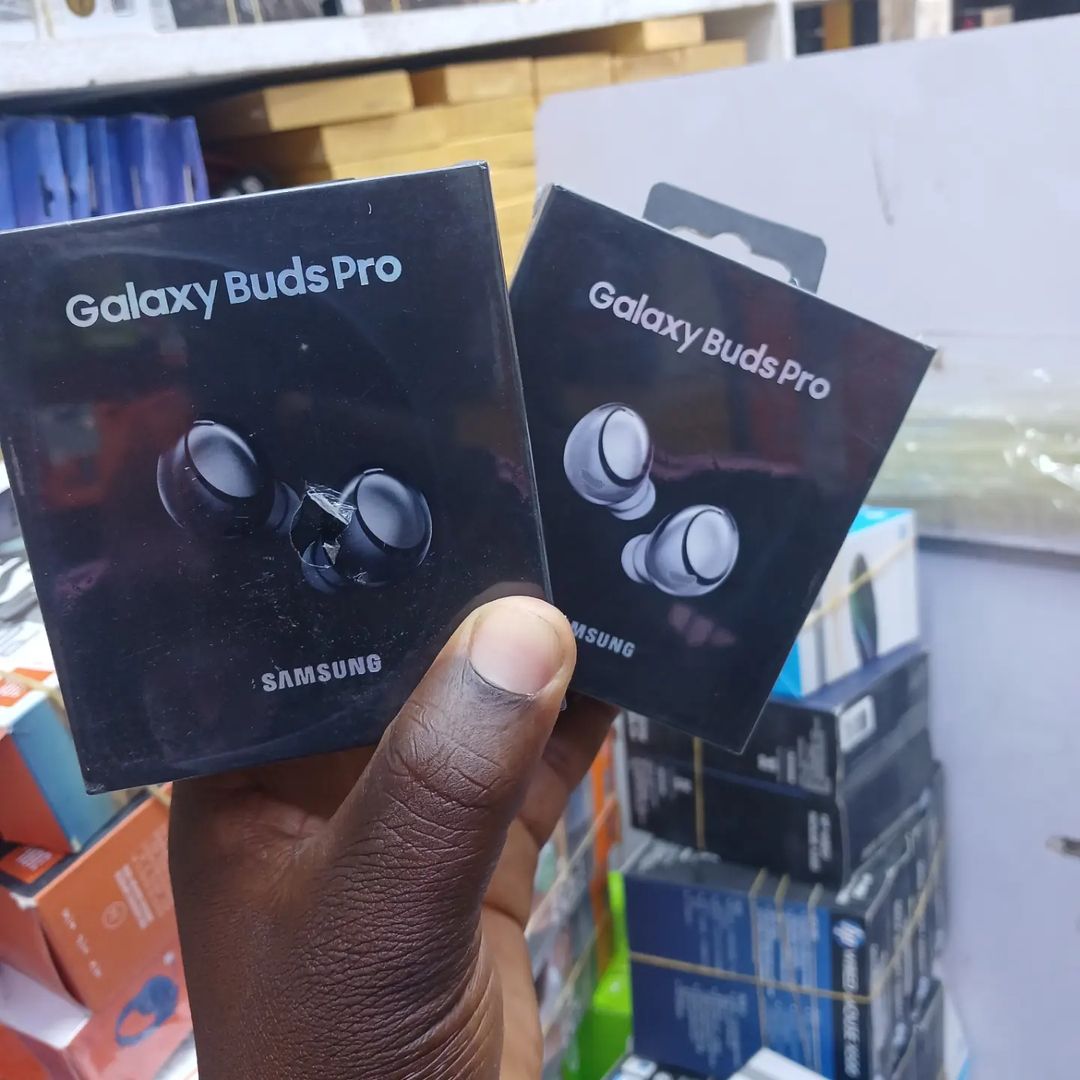 Takeer - Galaxy buds pro zipo 
Karibu sana