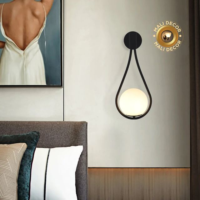 Takeer - WALL LIGHT INDOOR ✨🍒💎
Very special light 
Application 
Sitting room, dining, bedroom, restaurant, shop etc.
Price 75,000/=😇😇
call/whatup☎️☎️
De...