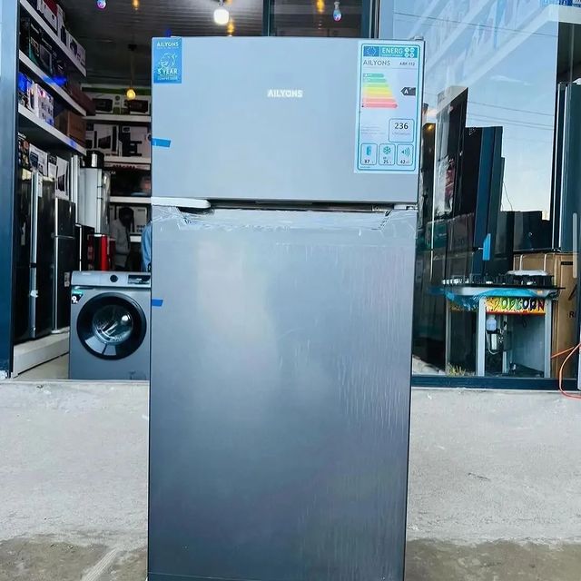 Takeer - 🔥🔥OFFER 🔥🔥OFFER 🔥🔥New arrival 2024\n\nAilyons Fridge double doors. 
Capacity. 120 lita
💯Haimwagi maji. 
💯Inatumia umeme kidogo sana. 
Inapo...