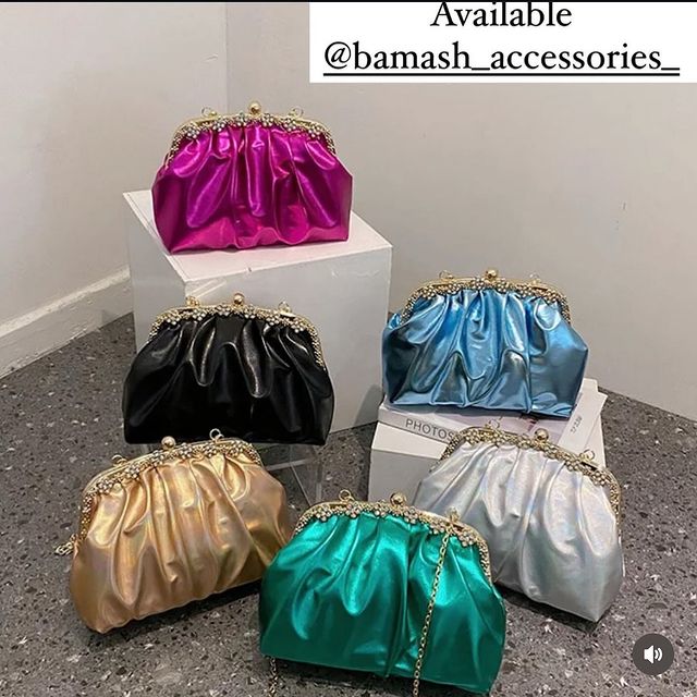 Takeer - CLUTCH BAGS  AVAILABLE  5 COLORS 

BEI 45,000 EACH 🇹🇿

 
 


Call or WhatsApp + 
💎onlineshopping💎          