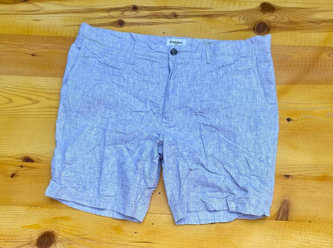 Takeer - Short 

Size 36

Price 20000

Material Cotton 

Delivery Available 

Call 📞  WhatsApp 

Location ; Makumbusho -Dar es Salaam

.

.

.

.
 

 

 

  