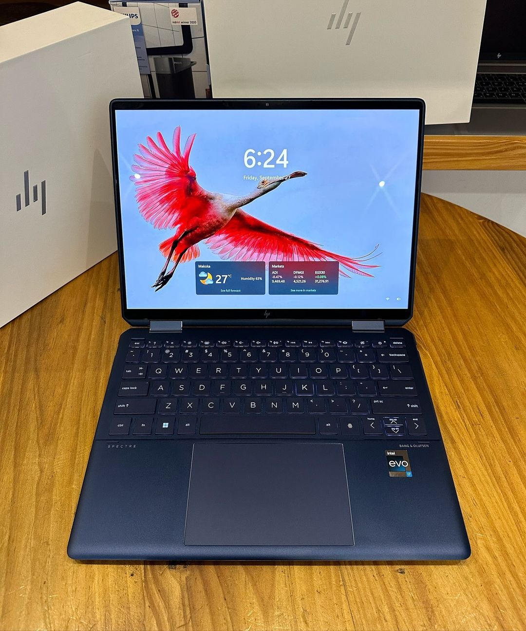 Takeer - HP Spectre x360 (2022)

Processor
12th Gen Intel (R) Core(TM) i7 - 1255U (12 CPU's) Turbo speed 3.5 GHz

Memory
16 Gb RAM

Storage
1TB SSD Drive 

...