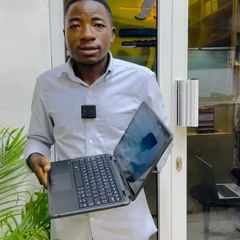 Takeer - 🚨🚨🚨🚨Mzigo wa kutosha dell 3189
350,000/=

☑️Dell Latitude 3189 Touchscreen

📌Installed Storage 128SSD

📌Installed Ram 4GB

📌X360 Rotation

�...