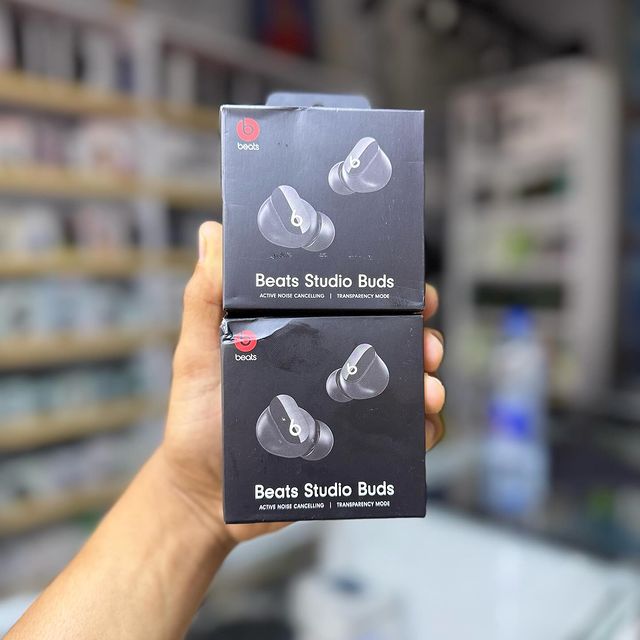 Takeer - BEATS STUDIO BUDS ACTIVE NOISE CANCELLATION AVAILABLE 🔥
Price- 400,000/=+vat