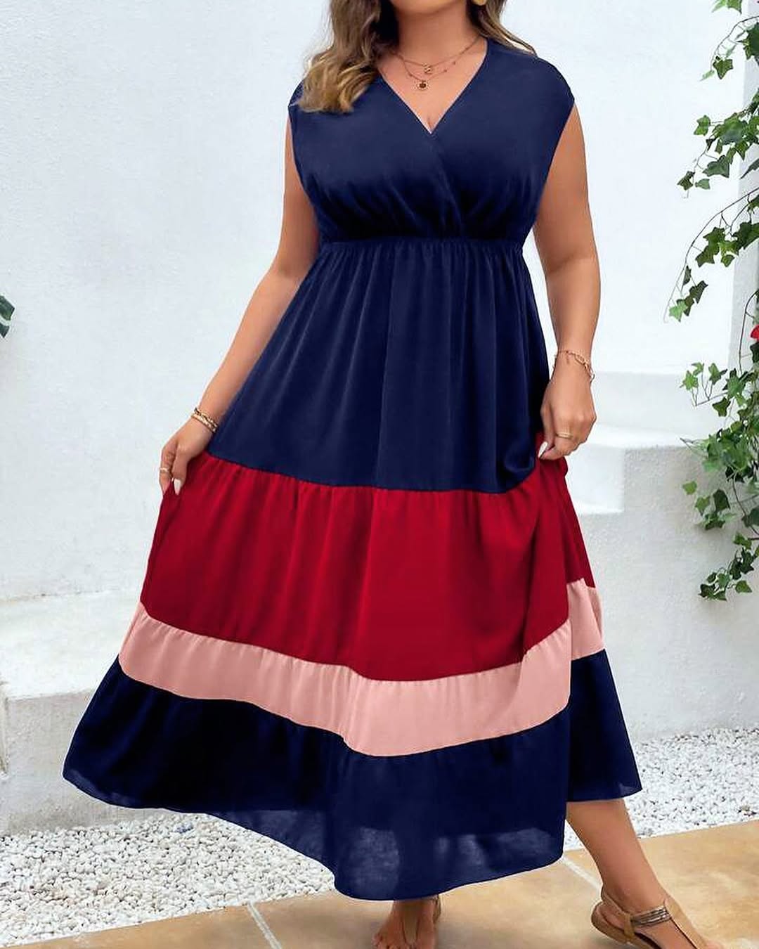 Takeer - Max dress available 

Material mazuri mno