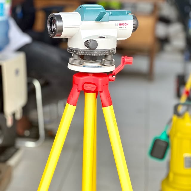 Takeer - Optical measuring level 
Leveling accuracy 1.6/30m
Unit of measurement 360 degree
Working range 100m
Contact us 📞What’s app 📱     