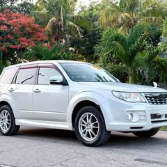 Takeer - SUBARU FORESTER 2011

Engine Size cc 1990
Full option Steering 
Color Pearly White
Steering Right
Transmission Automatic 
Fuel Petrol 
Seats 5
Door...