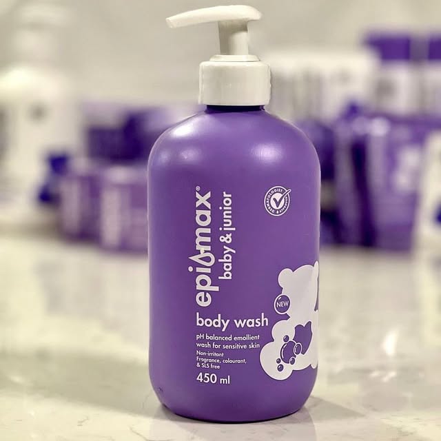 Takeer - Muda wa kuoga kwa Mtoto haujawahi kua rahisi😇😇😇😊😊😊
Lakini kwa kutumia Baby & Junior Body Wash utafurahia wakati wako

Bei: 25,000