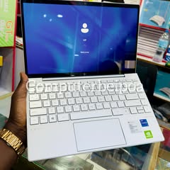 Takeer - HP ENVY 13 🔥🔥 HII SI YA KUKOSA 🔥🔥✈️BEI 1.8m 🔥🆕CORE i5 11th GEN RAM 16GB SSD 512GB NVIDIA 2GB
Free bag + free mouse wireless + free earphones ...