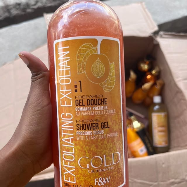Takeer - Showergel nzuri sana, inatoa cell za mwili zilizochoka, inang'arisha, inapunguza matundu kwenye ngozi, inakupa rangi nzuri, ina harufu nzuri. Sio y...